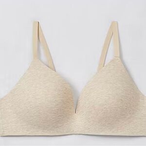 Ambrielle wireless full coverage bra in Black and off White